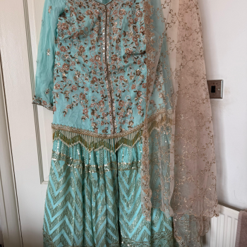 Pakistani gharara