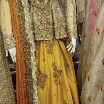 Bridal mehndi lengha