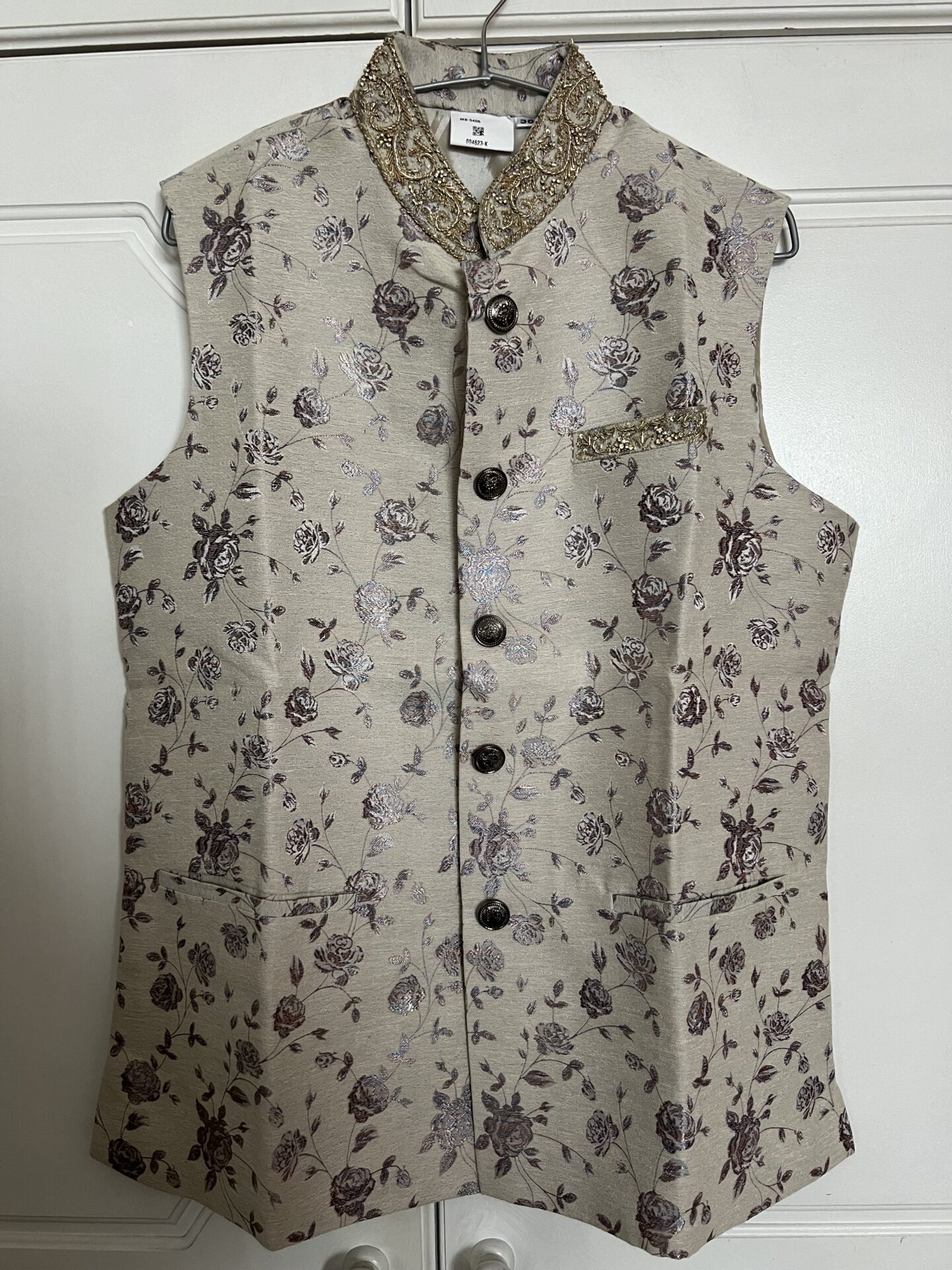 MENS LILAC AND GOLD WAISTCOAT JACKET – SIZES 36, 38 & 38