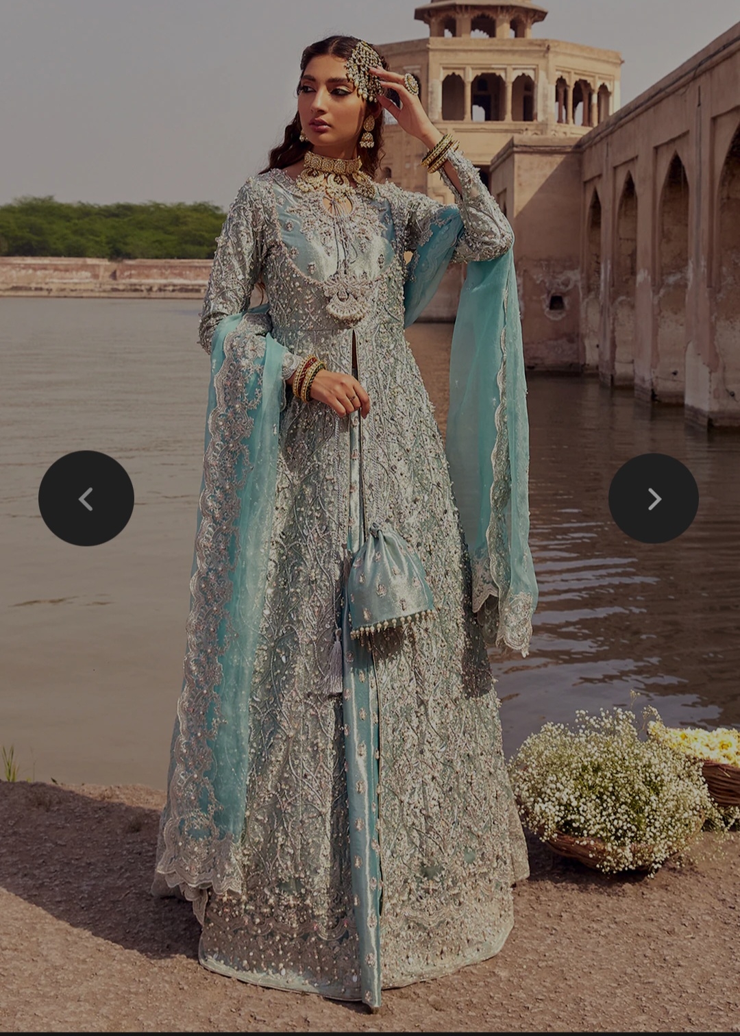 Kanwal Malik – Aasmani dress