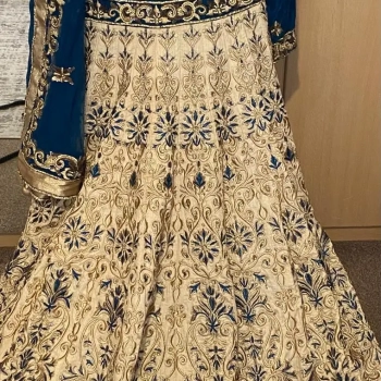 Wedding dress