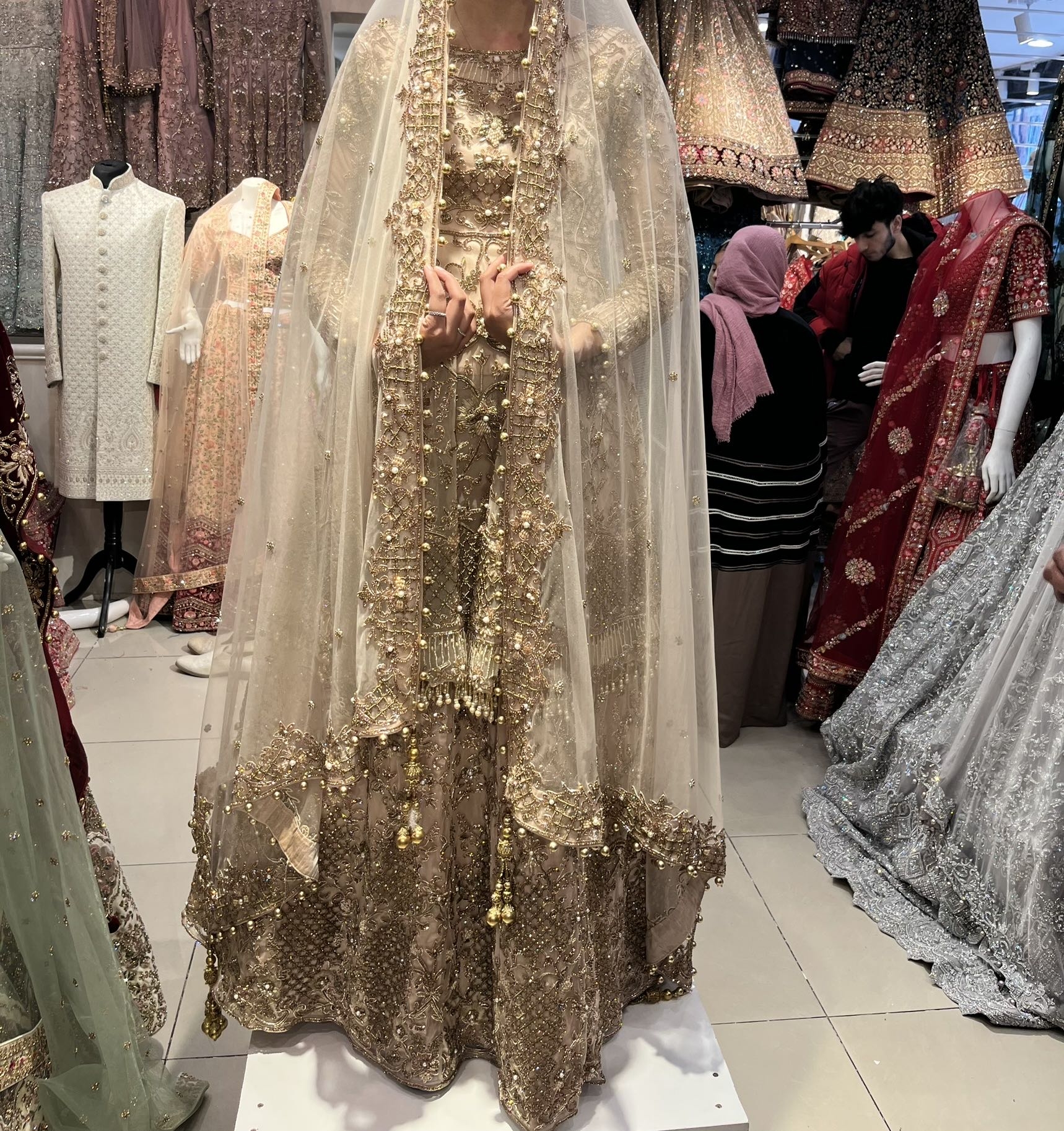 champagne lengha