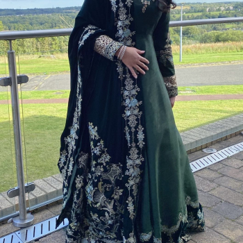 S/M Emerald Green Dress with Velvet Shawl